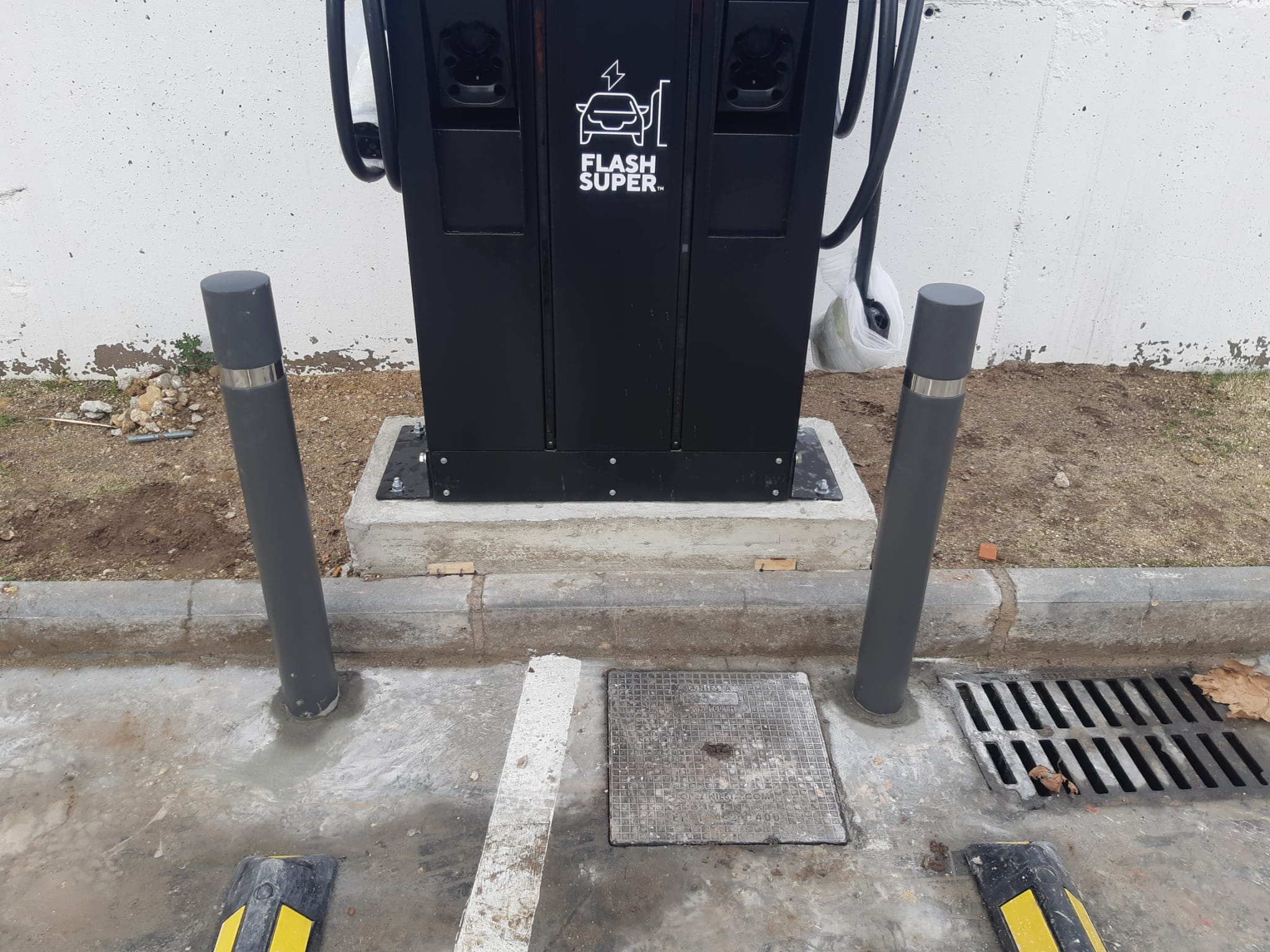 Instalar cargador para coche eléctrico en vivienda en Ávila, Arenas de San Pedro y alrededores