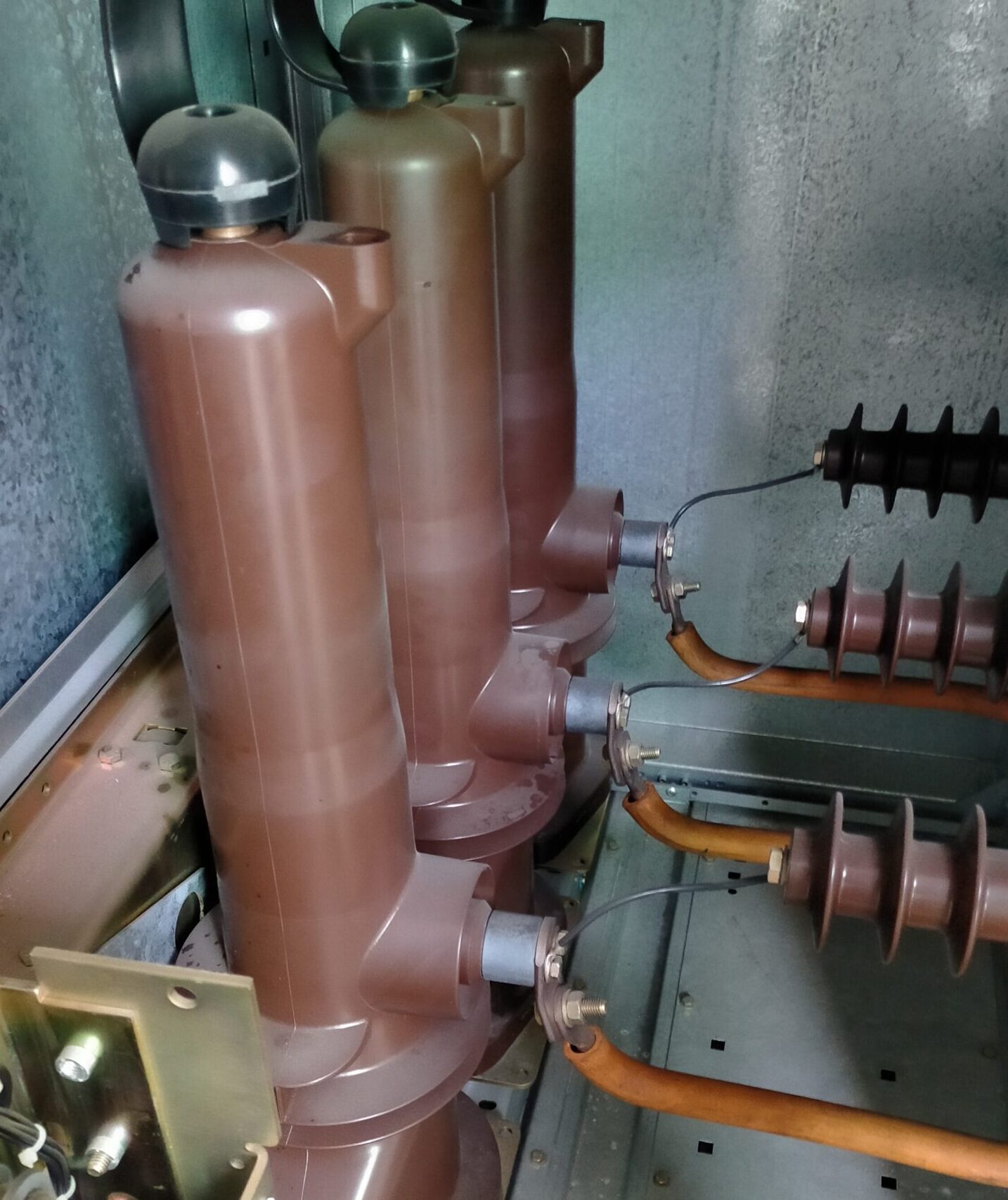 Electricistas para mantenimiento de centros de transformación en Ávila, Las Navas del Marqués y alrededores